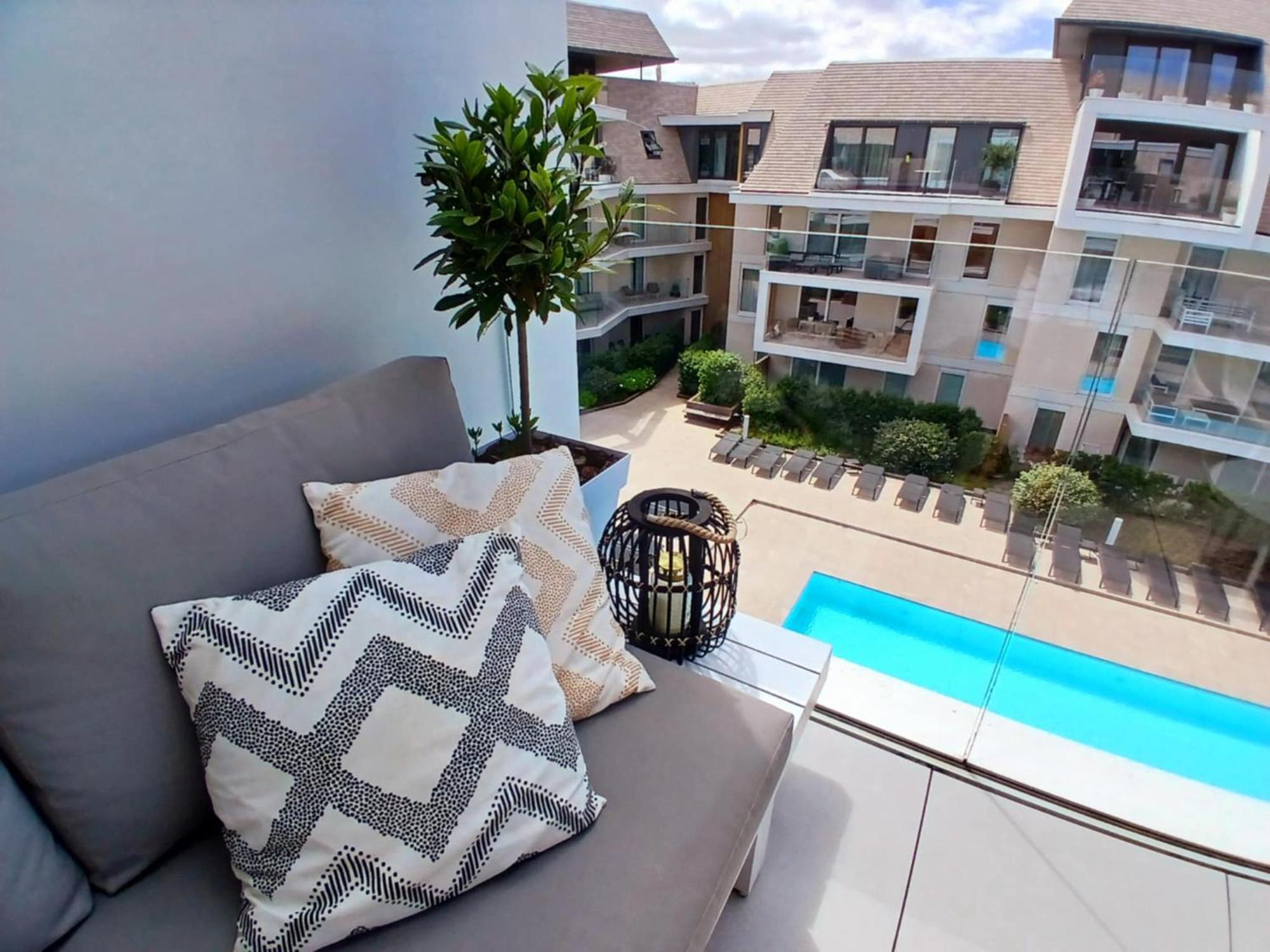 Villa Creole 0308 Luxe Appartement Met Verwarmd Zwembad Nieuwpoort Jachthaven Exterior foto